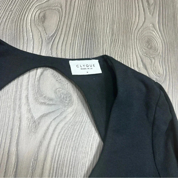 CLYQUE Black‎ Backless Long Sleeve Bodysuit - Picture 2 of 3